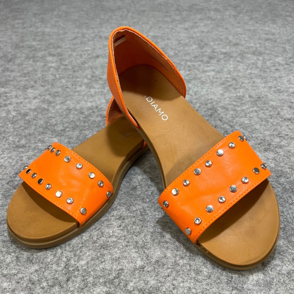Andiamo Orange Studded Flat Sandals Summer Vacation‎ Women's Size 6.5